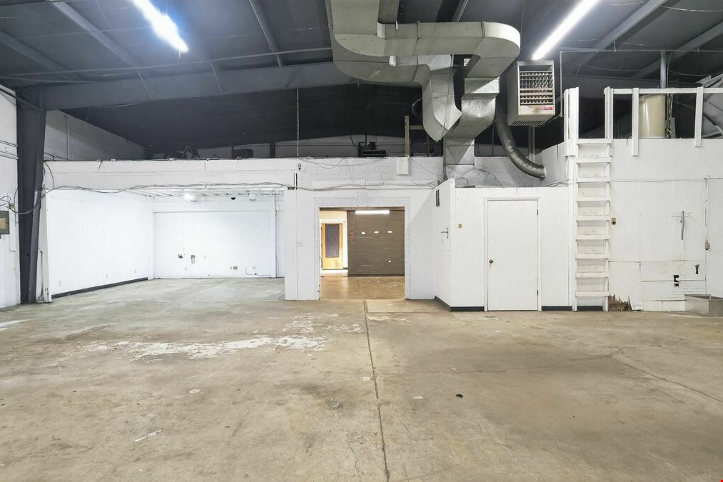 312 New St, Hight Point - Industrial Warehouse with fenced IOS
