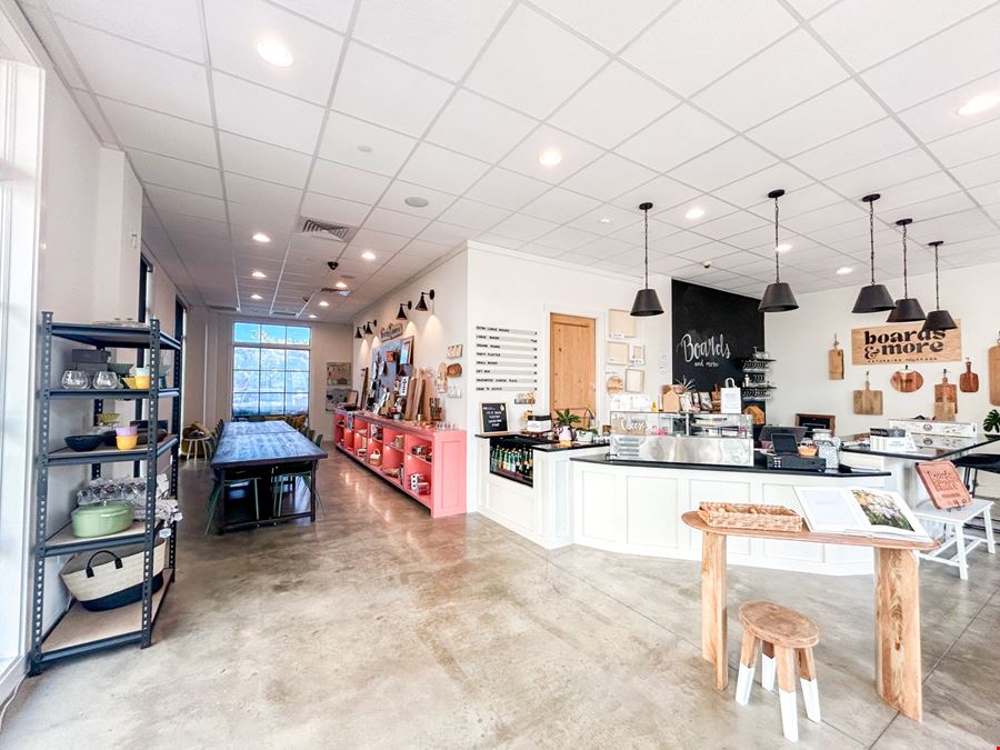 Village at Willow Grove: Class A Office and Retail Space for Lease