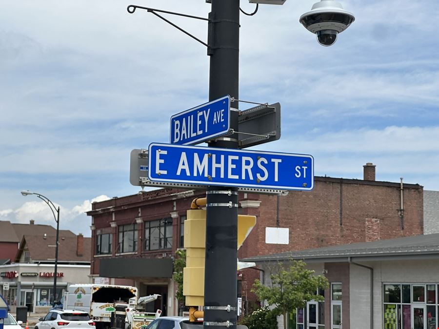 3146 Bailey Ave - 5,712+/- SF Retail