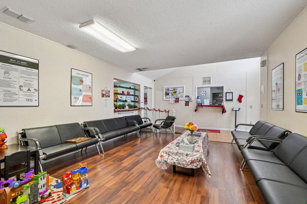 108 4th Ave S