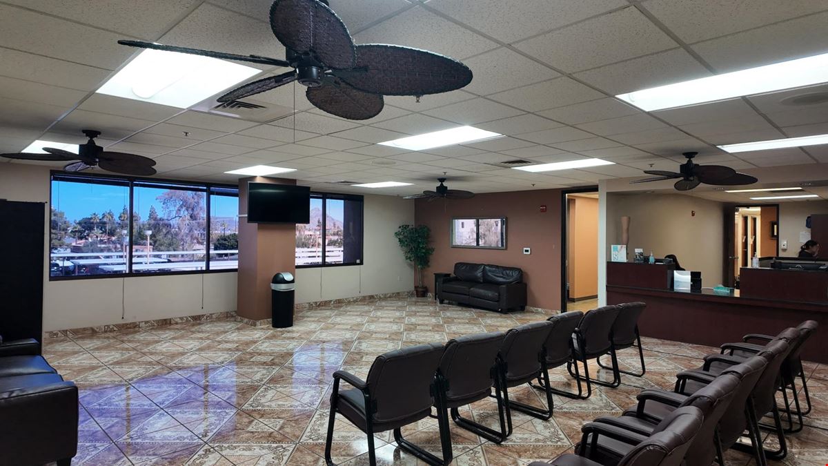 202 E EARLL DR UNIT 360