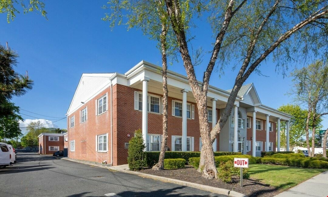 475 E. Main Street Patchogue NY 11772