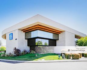 Stony Point Business Park - 141 & 149 Stony Circle