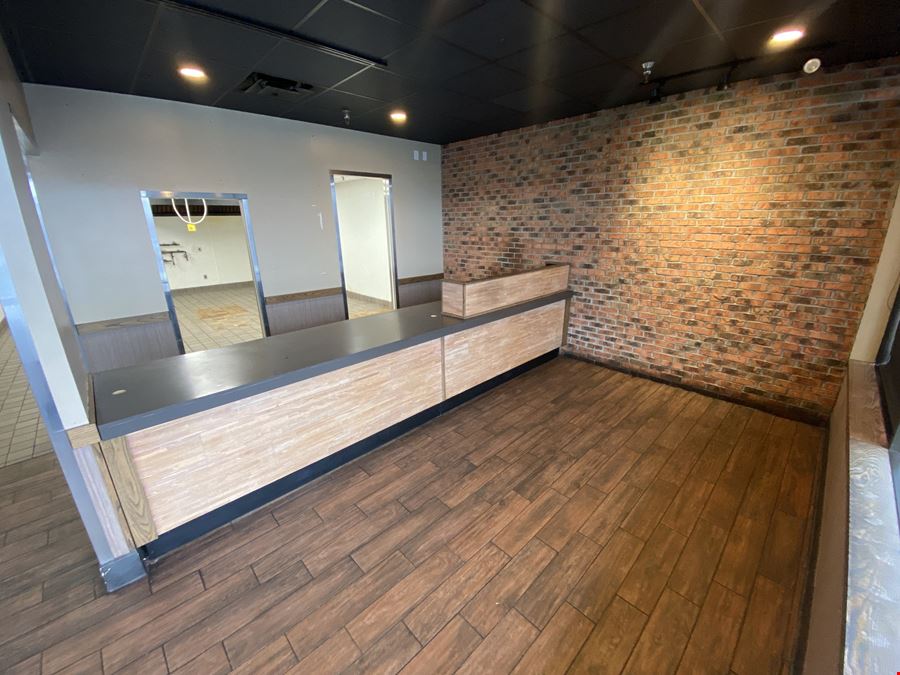 2662 Cornhusker Hwy