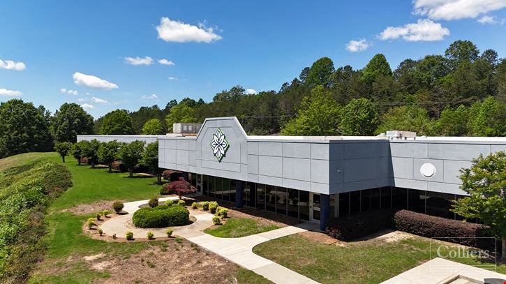 ±22,000-SF Subdivisable Office Space