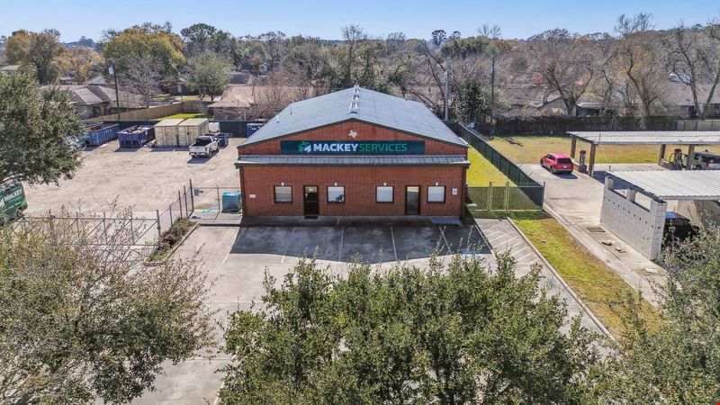 5252 FM 517 Road East