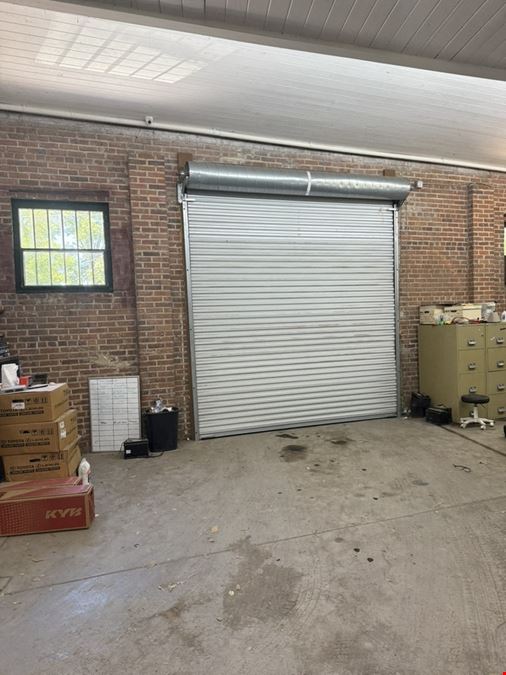 +/-8,000sf Retail Building on Broad St