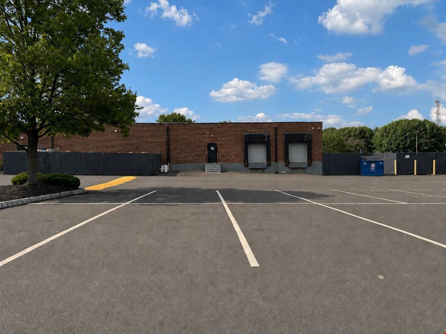 22,475 SF± Flex/Industrial Building