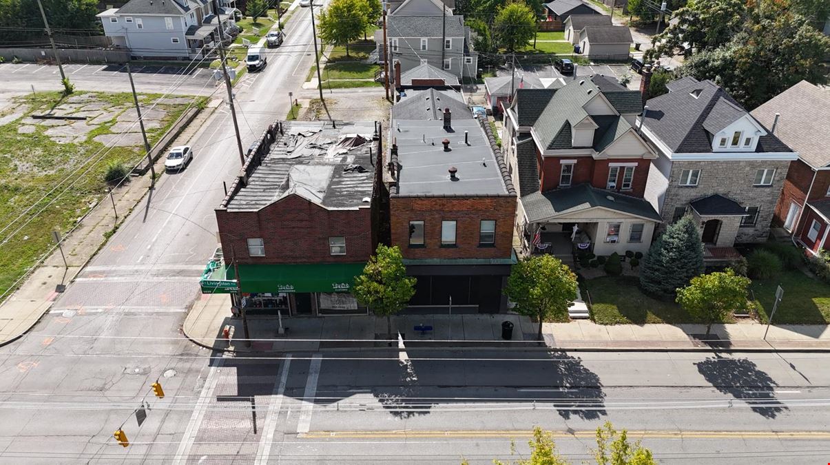 1029-1031 E Livingston Ave