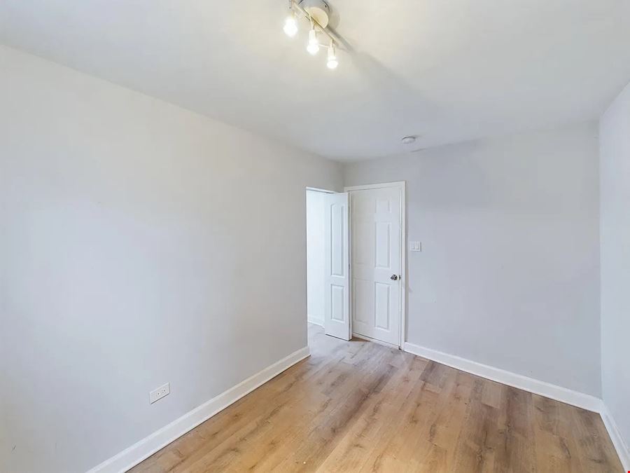 619 E Groveland Park | 7 Unit Multifamily