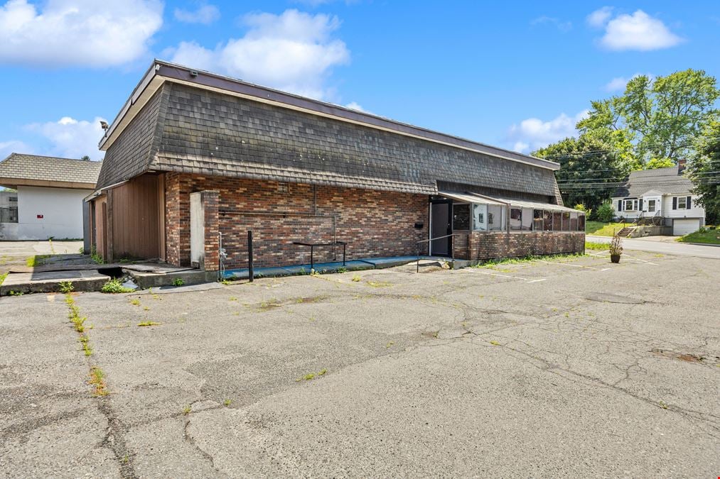 Stillson Road Stand-Alone Commercial/Retail Space.