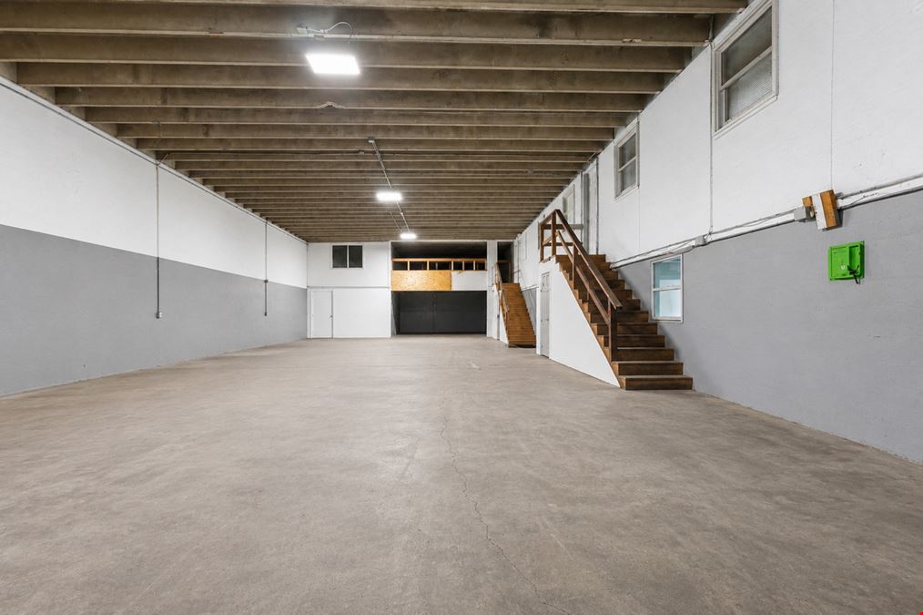 4400 Middle Ave