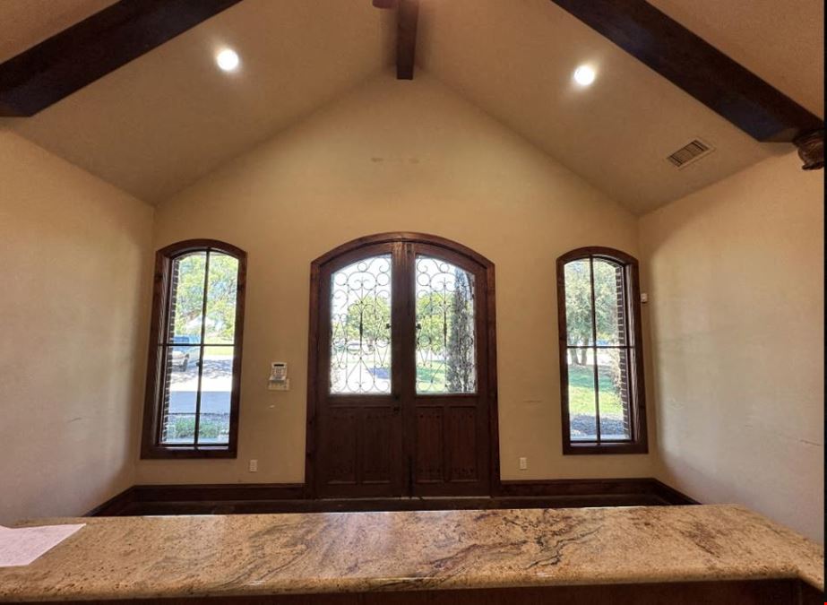 441 Lone Star Dr