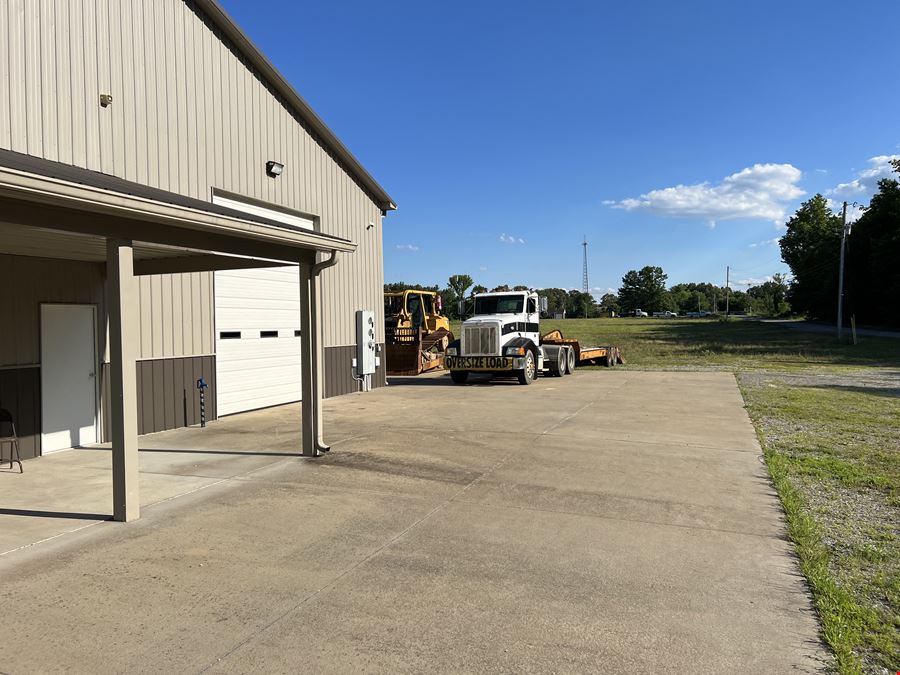 Industrial Building up to 13 acres of Land & Warehouse with Office Space Minutes to Clarksville