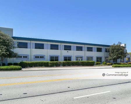 Preview of Industrial space for Rent at 590 Work Street