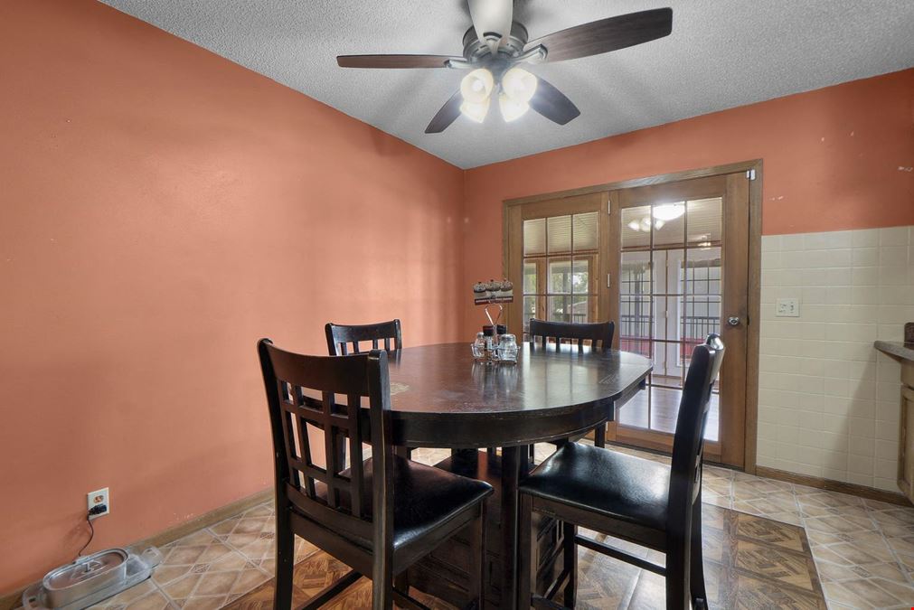 1512 Old Saint Marys Rd