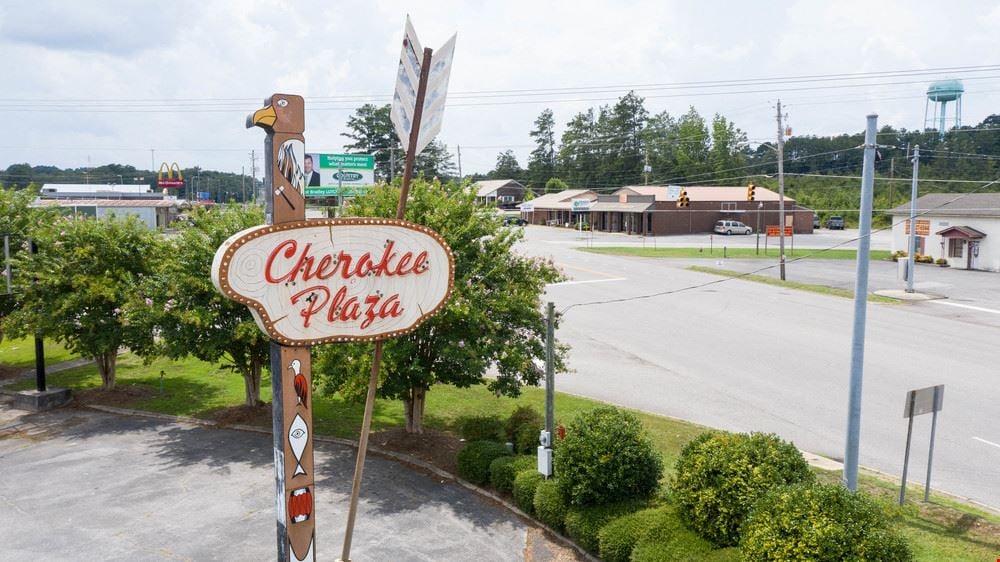 Cherokee Plaza - Centre, AL