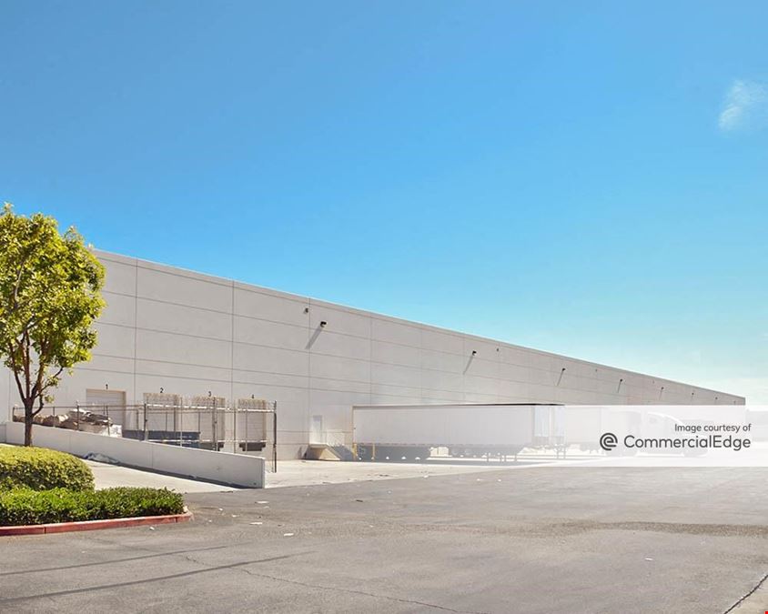 Anaheim Technology Center - 1211 North Miller Street