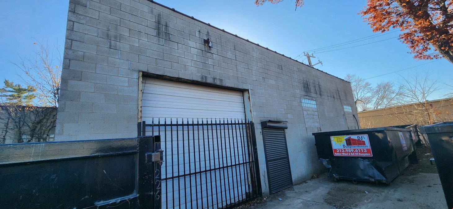 Detroit - Freestanding Industrial Warehouse