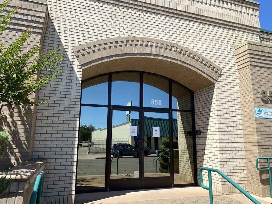 850 Industrial Street