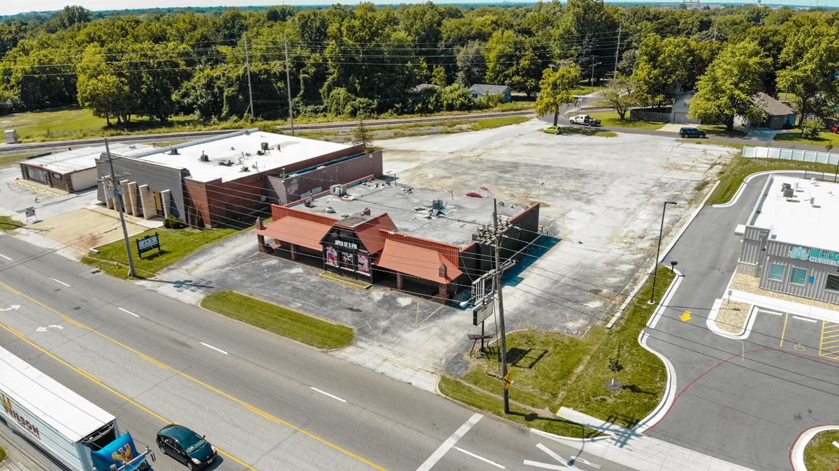 43,530 SF Retail/Office Lot  For Sale or Lease on South Glenstone