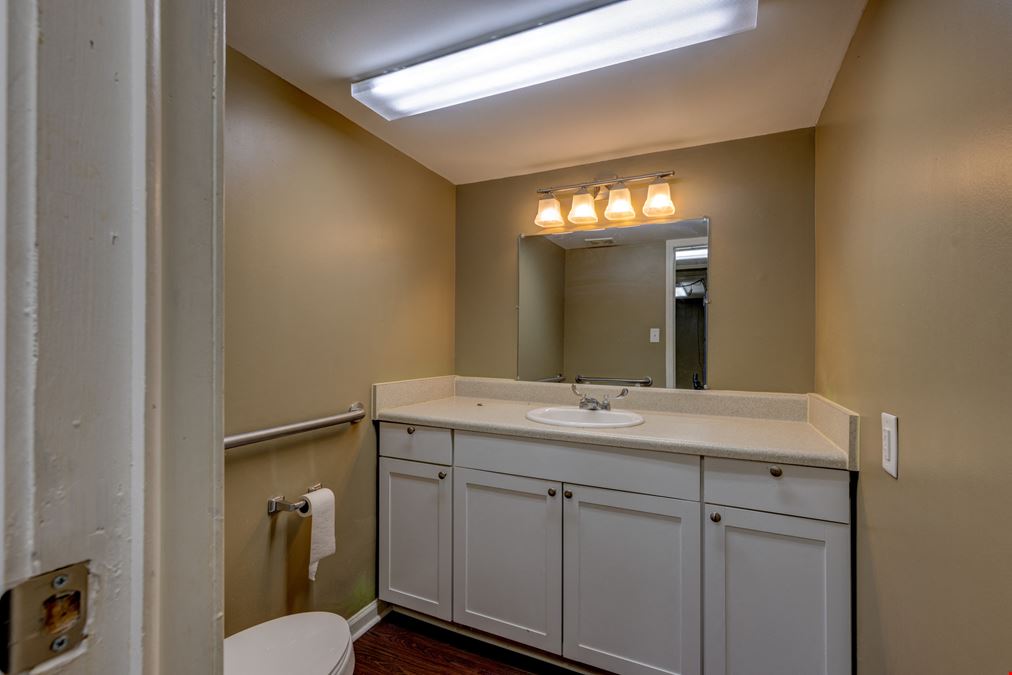 Montezuma Investment Office Space