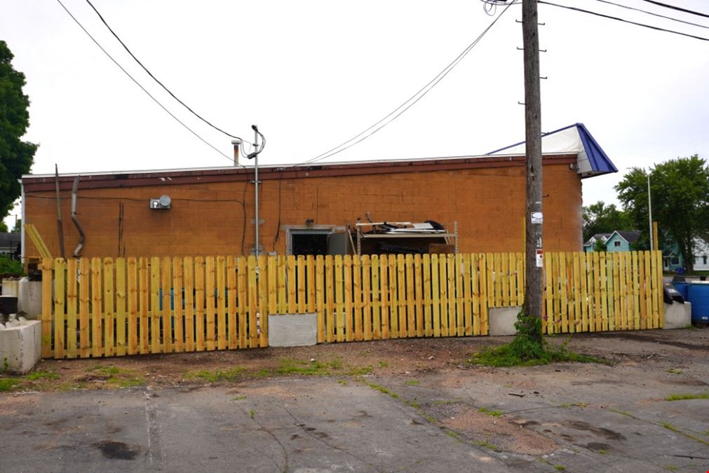 805 N Center Ave