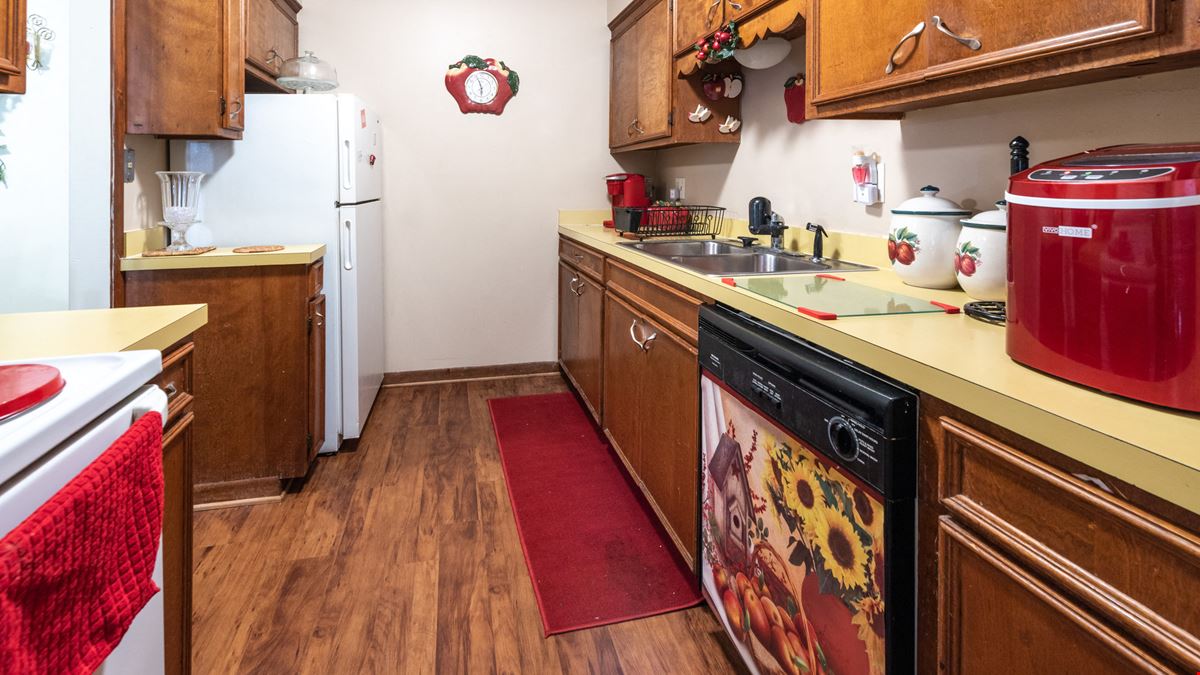 Heathwood Apartments