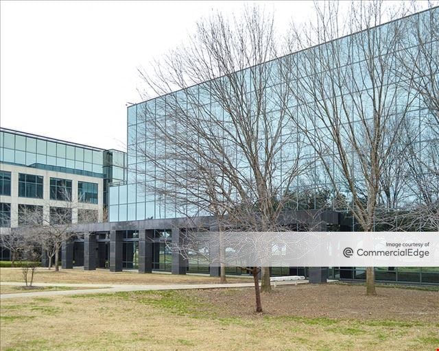Corporate Center at the Crossing