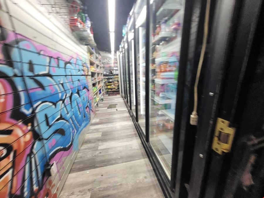 2441 Jerome Ave