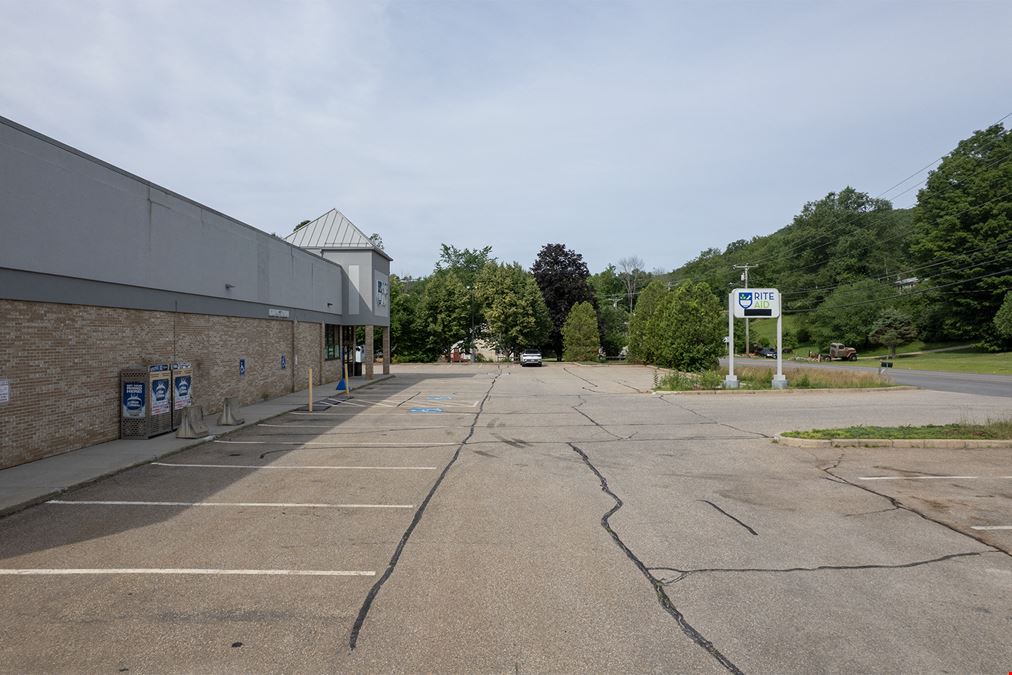 Former Rite Aid Location - Bristol, NH