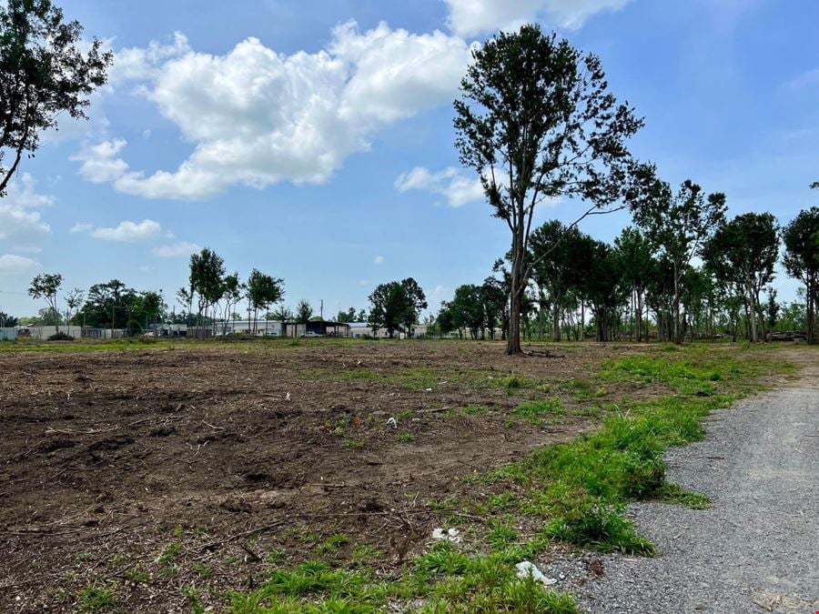 2010 Coteau Rd - Commercial/Industrial Tract near Hwy 182