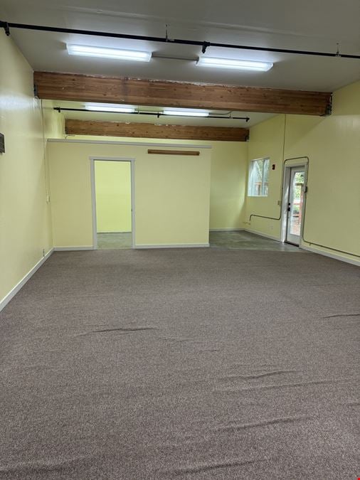 9445 NE Business Park Ln