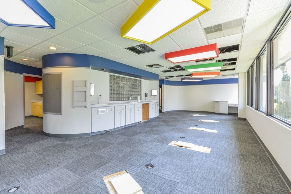 Breckenridge Professional Building