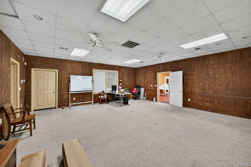 31 Enterprise Avenue | Warehouse & Flex Space