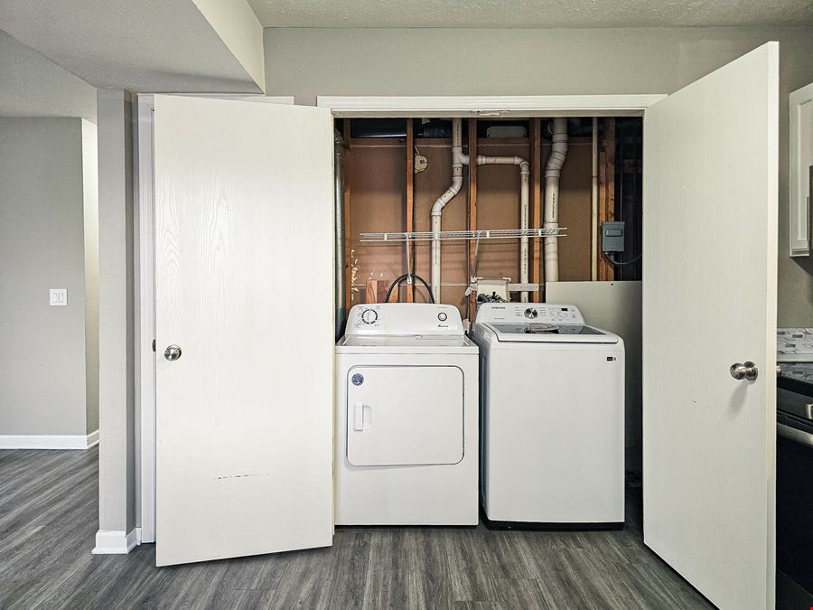 Salt Creek Townhomes