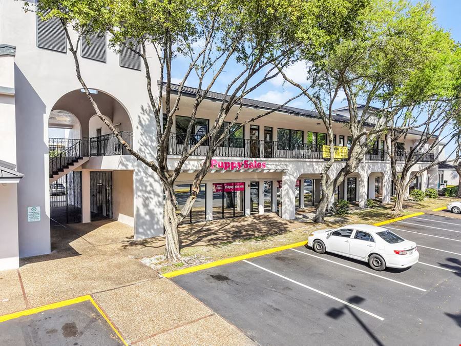 Lakes Shoppes