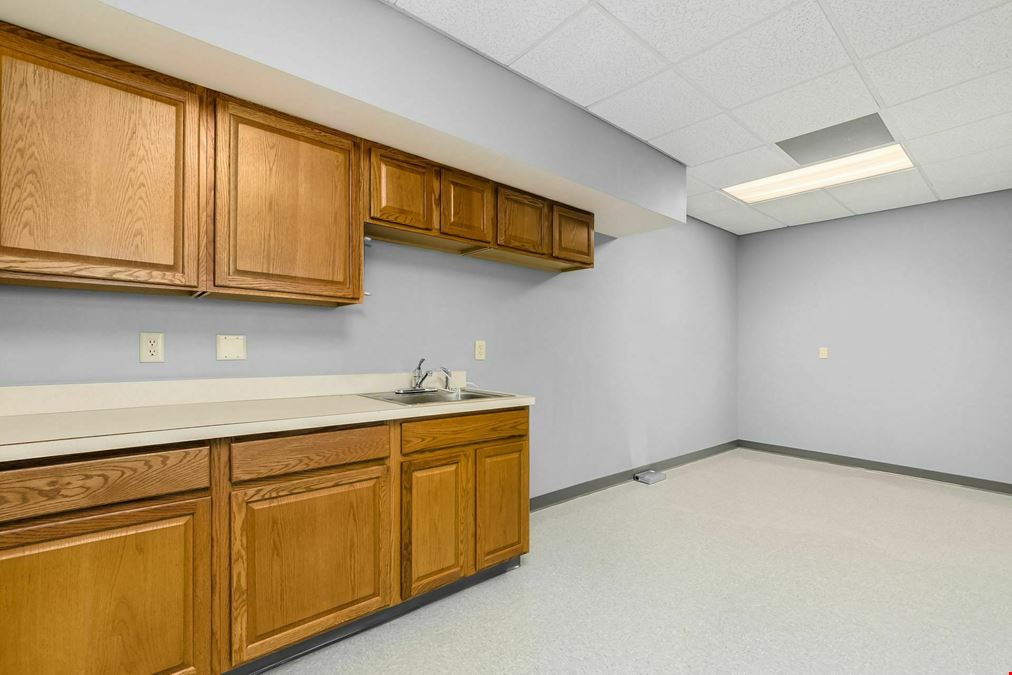 Cascade Corporate Center Worthington, OH 43085