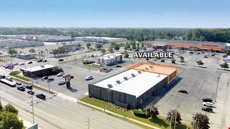 Preview of commercial space at 5737 Lewis Avenue