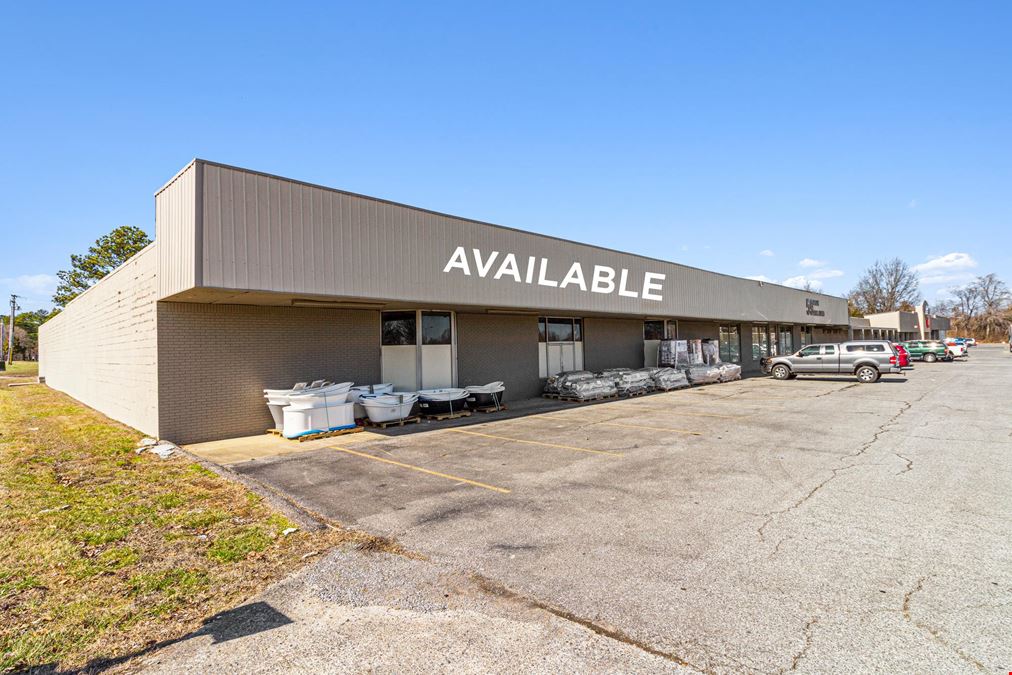 Benton Shopping Center - Outparcels