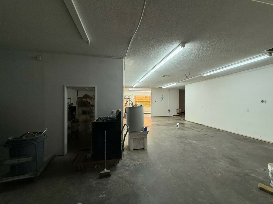 Prime Office/Warehouse Spaces in Fresno