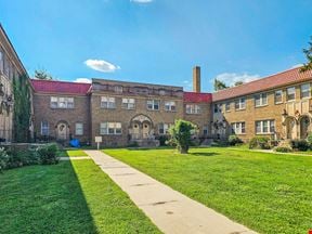 Casa Linda Townhomes