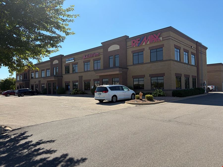 2475 Maplewood Drive W #113