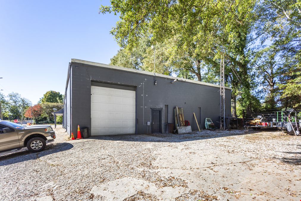 Mixed Use Building- Walhalla- Leases in Place
