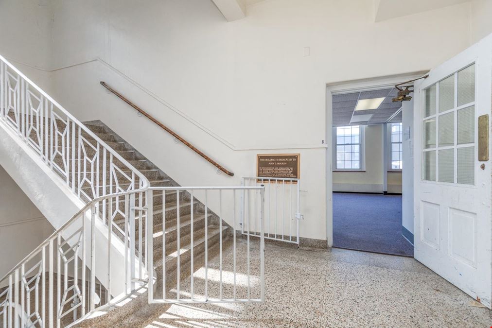Rare Clayton Conversion Opportunity