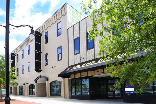 Preview of Retail space for Rent at 36 Dexter Avenue 