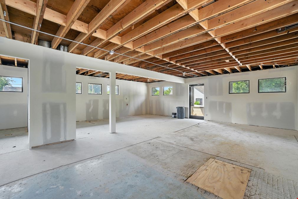 3820 Central Ave