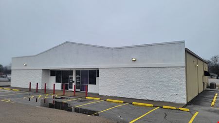 Preview of Retail space for Rent at 316 W Johnson Ave