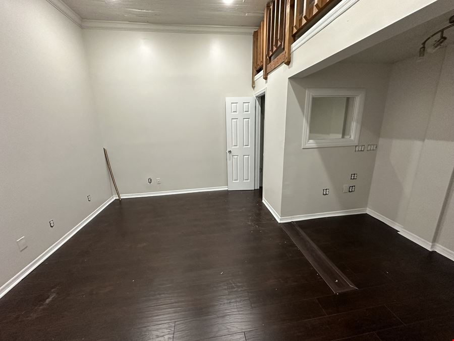 West Tampa Commercial Building & Lot for Sale