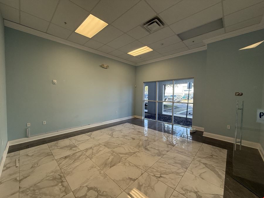 Warehouse/Office Space Near Sarasota Bradenton Airport